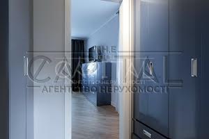 будинок за адресою Лютнева вул.
