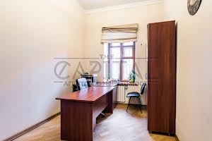 комерційна за адресою Вознесенський узвіз (Смирнова-Ласточкіна), 18