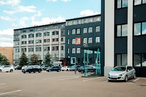 комерційна за адресою Миколи Пимоненка вул., 13