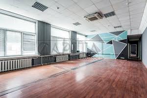 коммерческая по адресу Шевцова Івана, 1