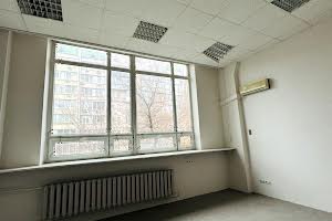 комерційна за адресою Оболонська вул., 29-А