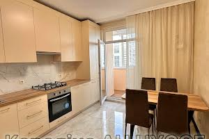 квартира за адресою Угорська вул., 14к