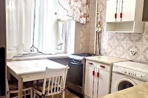 квартира за адресою Печенізька вул., 16
