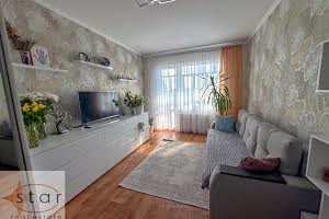 квартира за адресою Всіхсвятська вул. (50 років СРСР), 16