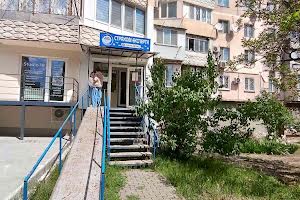 комерційна за адресою Євгена Чикаленка вул., 81