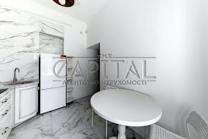 комерційна за адресою Круглоуніверситетська вул., 22
