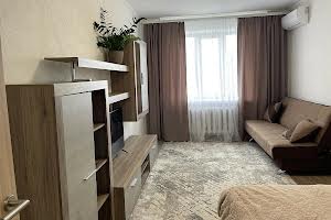 квартира за адресою Максима Залізняка вул., 12