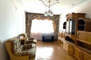 квартира за адресою Наталії Ужвій вул., 112