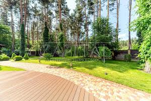 будинок за адресою с. Білогородка, Розкішна вул.