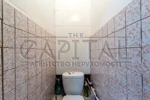 комерційна за адресою Любомира Гузара просп. (Космонавта Комарова), 38-А
