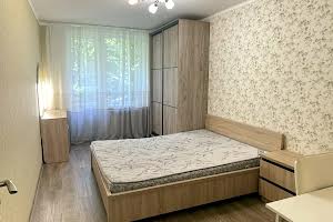 квартира за адресою Космонавтів вул., 4