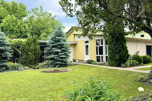 будинок за адресою с. Глибоке, Дзержинського, 7