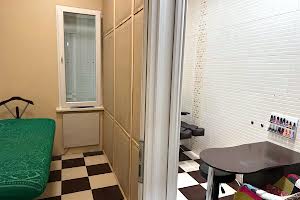 коммерческая по адресу Антоновича ул. (Горького), 21 А