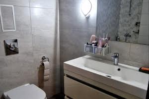 квартира за адресою Качанівська вул., 15