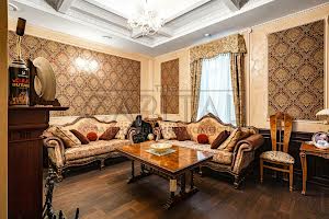 будинок за адресою с. Софіївська борщагівка, Каштанова