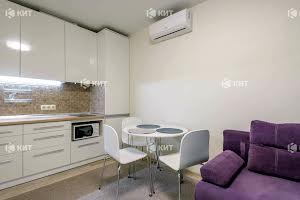 квартира по адресу Драгоманова, 6