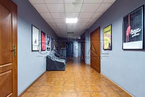 комерційна за адресою Миколи Закревського вул., 18