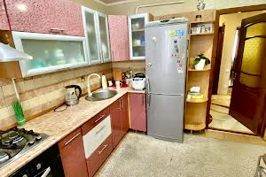 квартира за адресою Миру просп., 18