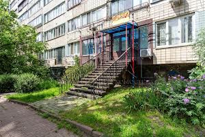 коммерческая по адресу Тараса Шевченко бульв., 38
