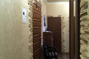 квартира за адресою Марии Ульяновой, 56