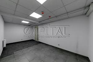 комерційна за адресою Антоновича, 131