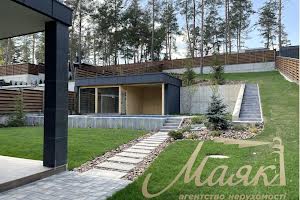 будинок за адресою Квітнева вул.