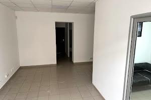 коммерческая по адресу Вишгородська ул., 48