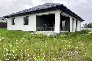 будинок за адресою с. Крячки, Вишнева