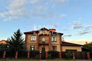 будинок за адресою Василя Сухомлинського вул.