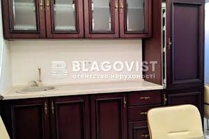 комерційна за адресою Інститутська вул., 18-А