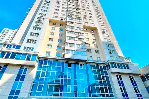 комерційна за адресою Юрія Шумського вул., 1-А