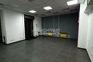 комерційна за адресою Чорноглазівська вул., 3