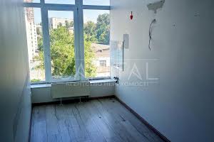 комерційна за адресою Кловський узвіз, 7a
