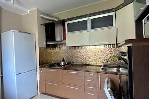 квартира за адресою смт. Пісочин, Квартальна вул., 3