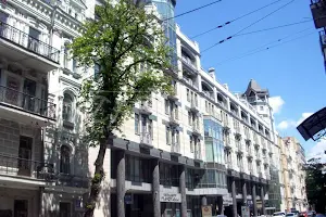 коммерческая по адресу Большая Житомирская ул., 20