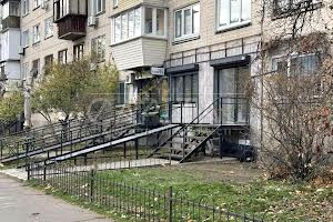 коммерческая по адресу Уинстона Черчилля ул. (Красноткацкая), 25