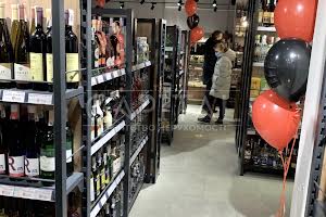 коммерческая по адресу Метрологическая ул., 15