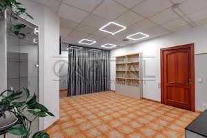 комерційна за адресою Олеся Гончара вул., 1