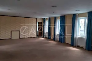 коммерческая по адресу Музейний пер., 4