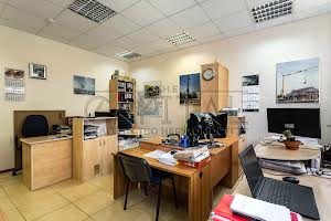 коммерческая по адресу Дегтяревская ул., 45
