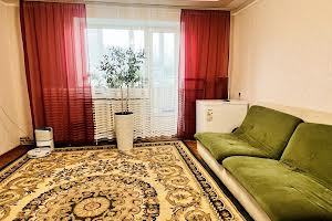 квартира за адресою Кропивницького вул., 111