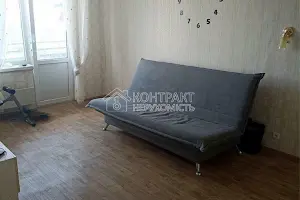 квартира за адресою Старицького вул., 9