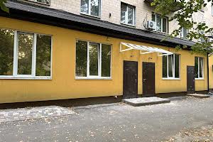 комерційна за адресою Ігоря Дорошенка вул. (Ціолковського), 49