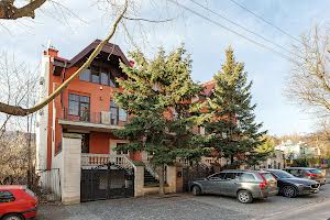дом по адресу Харьковская ул., 28