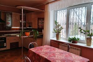 будинок за адресою Київська вул., 142