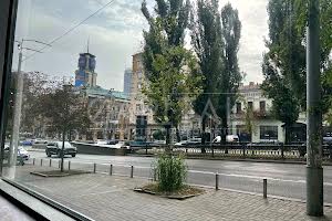 комерційна за адресою Тараса Шевченка бульв., 2