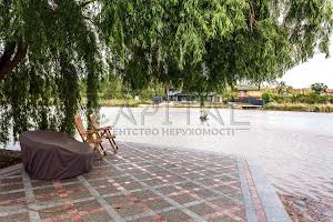 будинок за адресою с. Нові Безрадичі, Нові Безрадичі