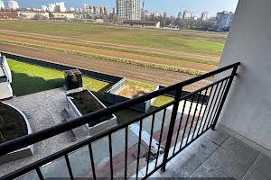 квартира за адресою Краснова вул., 3