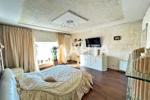 квартира за адресою вул. тополина, 18