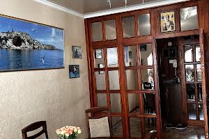 квартира за адресою Владислава Бувалкіна вул. (Бочарова Генерала), 36